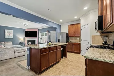 2780 Lakeview Walk, Decatur, GA 30035 - Photo 13