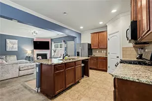 2780 Lakeview Walk, Decatur, GA 30035 - Photo 13