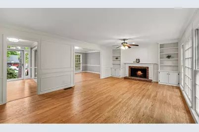 153 Lakeside Drive, Kennesaw, GA 30144 - Photo 15