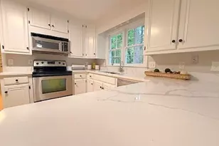 153 Lakeside Dr, Kennesaw, GA 30144 - Photo 19
