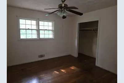 4461 Yates Road, College Park, GA 30337 - Photo 9