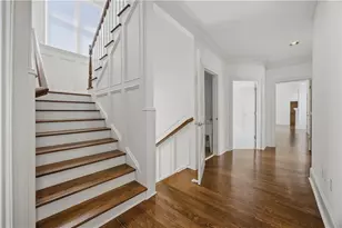574 E Ave NE, Atlanta, GA 30312 - Photo 23