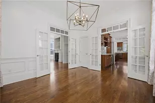 574 E Ave NE, Atlanta, GA 30312 - Photo 9