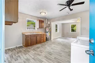 1869 Spring Ave NW, Atlanta, GA 30318 - Photo 7