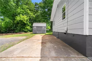 1869 Spring Ave NW, Atlanta, GA 30318 - Photo 19