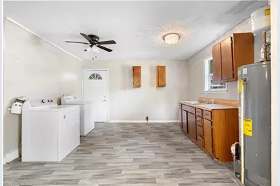 1869 Spring Avenue NW, Atlanta, GA 30318 - Photo 5