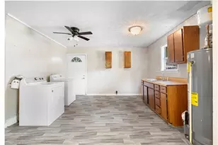 1869 Spring Ave NW, Atlanta, GA 30318 - Photo 5