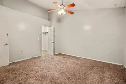 5670 Wells Circle, Stone Mountain, GA 30087 - Photo 17