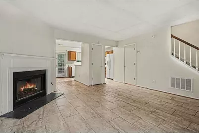 5670 Wells Circle, Stone Mountain, GA 30087 - Photo 7