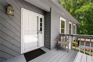 2974 Caldwell Cir, Suwanee, GA 30024 - Photo 3