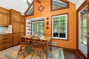 2974 Caldwell Cir, Suwanee, GA 30024 - Photo 17