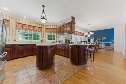 12 Vickwood Court, Marietta, GA 30068 - Photo 9