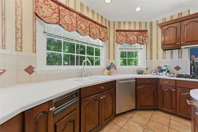 12 Vickwood Court, Marietta, GA 30068 - Photo 13