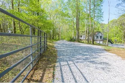 5275 Sugar Ridge Drive NE, Buford, GA 30518 - Photo 65