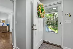 5275 Sugar Ridge Dr NE, Buford, GA 30518 - Photo 15