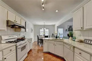 5690 Martin Grove Dr NW, Lilburn, GA 30047 - Photo 5