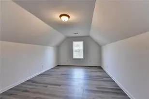 5690 Martin Grove Dr NW, Lilburn, GA 30047 - Photo 17