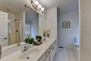 5690 Martin Grove Dr NW, Lilburn, GA 30047 - Photo 13