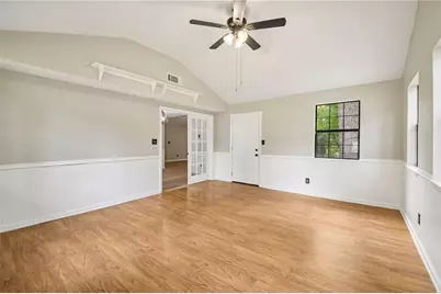 621 Maple Drive, Riverdale, GA 30274 - Photo 3