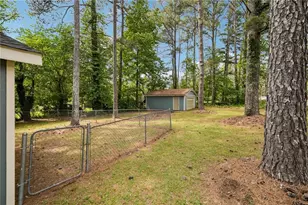 621 Maple Dr, Riverdale, GA 30274 - Photo 19