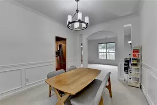 2172 Woodbriar Dr, Buford, GA 30518 - Photo 17
