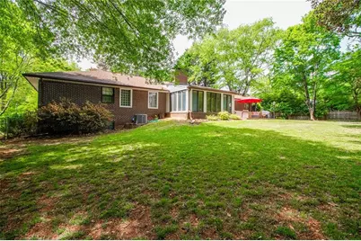 2822 Cartwright Drive, Decatur, GA 30033 - Photo 13