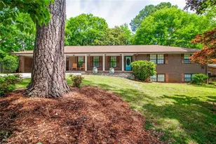 2822 Cartwright Dr, Decatur, GA 30033 - Photo 3