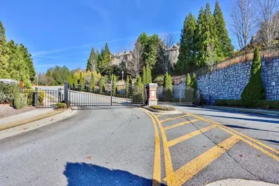 7265 Glisten Avenue #122, Atlanta, GA 30328 - Photo 27