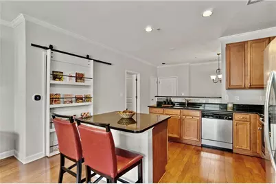 7265 Glisten Avenue #122, Atlanta, GA 30328 - Photo 11