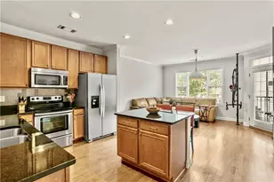 7265 Glisten Ave, Atlanta, GA 30328 - Photo 9