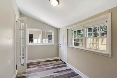 585 Jones Avenue, Atlanta, GA 30314 - Photo 11