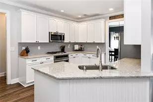 1025 Fairview Club Cir, Dacula, GA 30019 - Photo 3