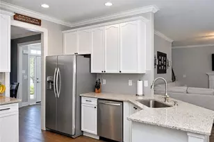 1025 Fairview Club Cir, Dacula, GA 30019 - Photo 11