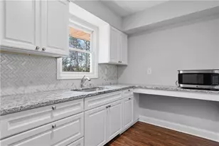 2239 Scenic Dr, Snellville, GA 30078 - Photo 27