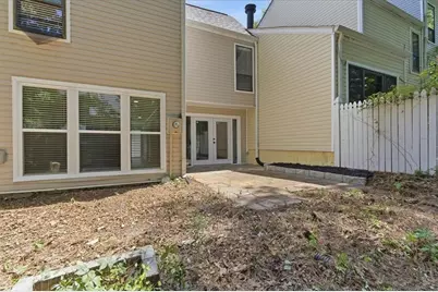 2696 Greentree Drive SE, Marietta, GA 30067 - Photo 17