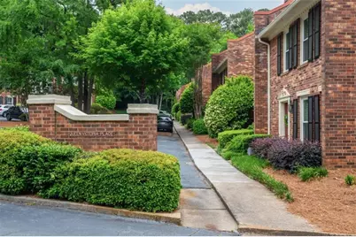 7 Queen Victoria Place, Atlanta, GA 30342 - Photo 43