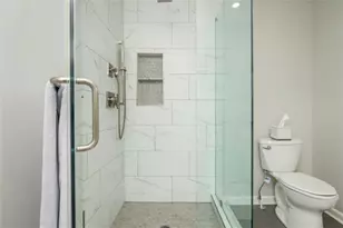 7 Queen Victoria Pl, Atlanta, GA 30342 - Photo 27