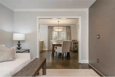 7 Queen Victoria Place, Atlanta, GA 30342 - Photo 7