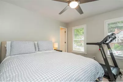 7 Queen Victoria Place, Atlanta, GA 30342 - Photo 29