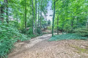 4563 Fountain Dr NE, Marietta, GA 30067 - Photo 51