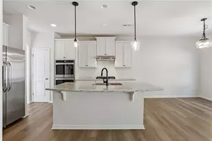 6135 Banyan Trl, Cumming, GA 30028 - Photo 7