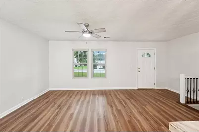 5415 Radford Lane, Lithonia, GA 30038 - Photo 9