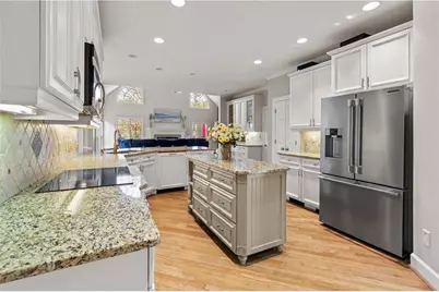3025 Oaktree Landing NE, Marietta, GA 30066 - Photo 11
