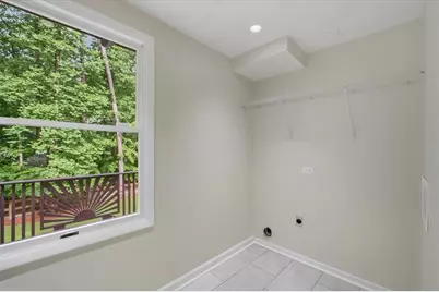 9470 Hillside Drive, Roswell, GA 30076 - Photo 17