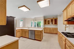 2010 Milfield Cir, Snellville, GA 30078 - Photo 13