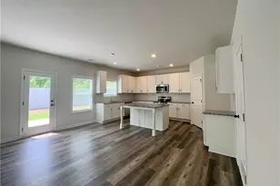 355 Rodeo Dr, Auburn, GA 30011 - Photo 15