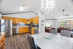143 Honeysuckle Dr SE, Calhoun, GA 30701 - Photo 17