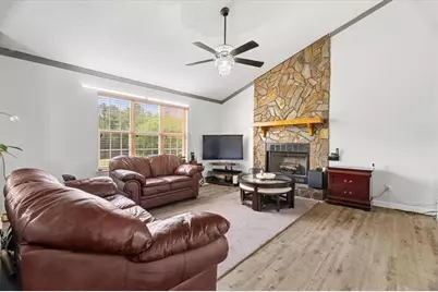 143 Honeysuckle Drive SE, Calhoun, GA 30701 - Photo 11