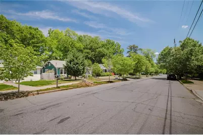 2114 Ridgedale Road NE, Atlanta, GA 30317 - Photo 35