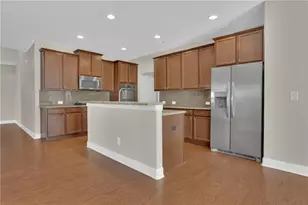 1710 Eastbrooke Pl, Suwanee, GA 30024 - Photo 5